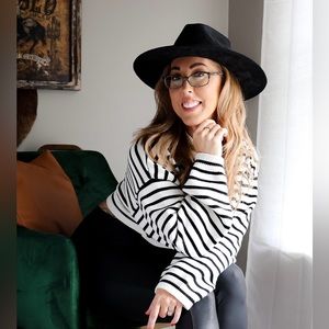 Meet your Posher, Sharon